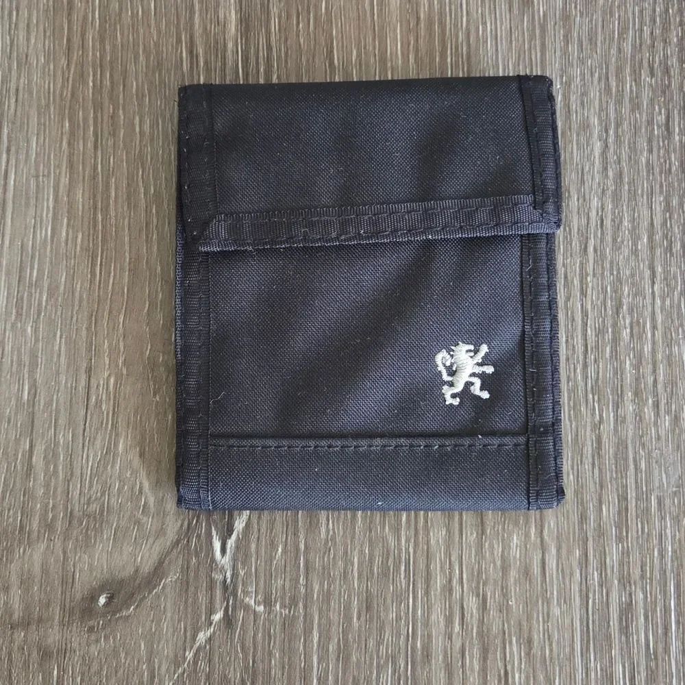 Black Trifold Wallet